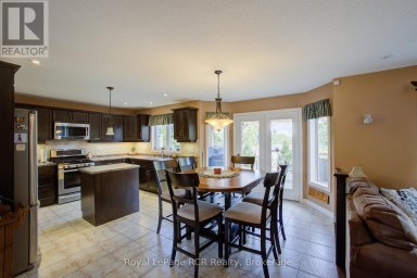 237 CARROL STREET Wellington North (Arthur) Ontario photo 7