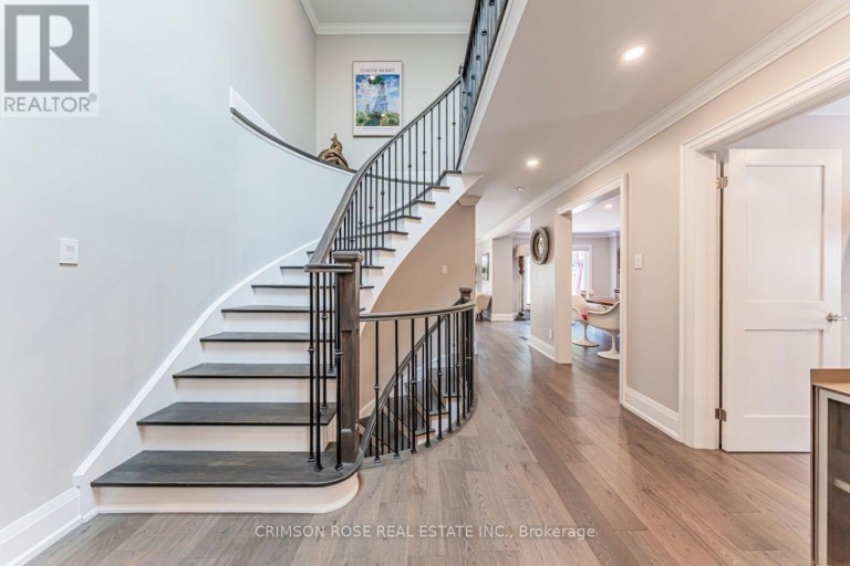UPPER HALF - 1588 STATIONMASTER LANE, Oakville (GA Glen Abbey), Ontario, L6M3A9