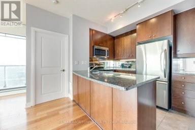 3204 - 18 YORKVILLE AVENUE Toronto (Annex) Ontario photo 13