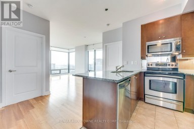 3204 - 18 YORKVILLE AVENUE Toronto (Annex) Ontario photo 4