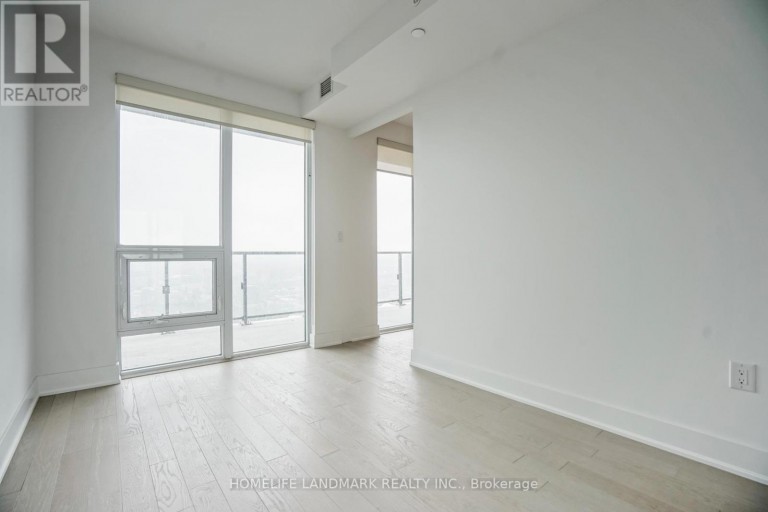 3806 - 955 BAY STREET, Toronto (Bay Street Corridor), Ontario, M5S2A2
