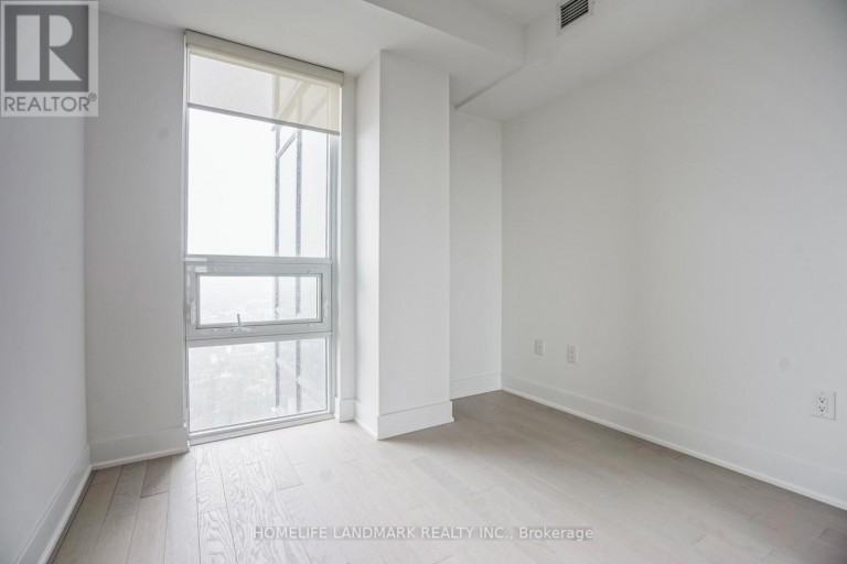 3806 - 955 BAY STREET, Toronto (Bay Street Corridor), Ontario, M5S2A2