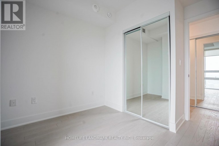 3806 - 955 BAY STREET, Toronto (Bay Street Corridor), Ontario, M5S2A2