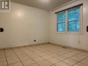 LOWER LEVEL - 235 BERNARD AVENUE London East (East B) Ontario photo 18