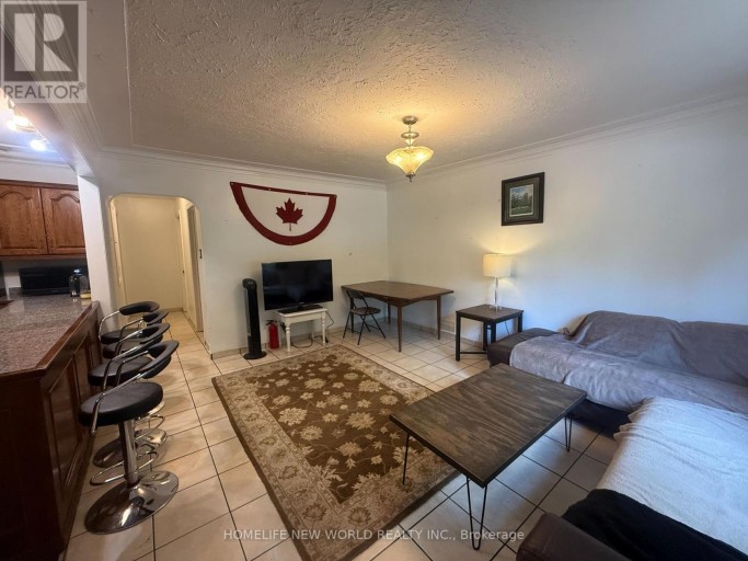 LOWER LEVEL - 235 BERNARD AVENUE, London East (East B), Ontario, M2K1Z4