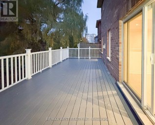 160 BOB YUILL DRIVE Toronto (Humberlea-Pelmo Park) Ontario photo 12