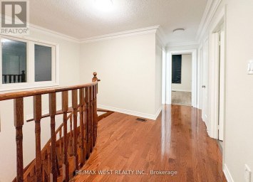 160 BOB YUILL DRIVE Toronto (Humberlea-Pelmo Park) Ontario photo 16