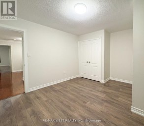 160 BOB YUILL DRIVE Toronto (Humberlea-Pelmo Park) Ontario photo 19