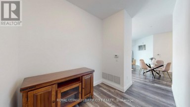 411 - 332 GOSLING GARDENS Guelph (Clairfields/Hanlon Business Park) Ontario photo 19