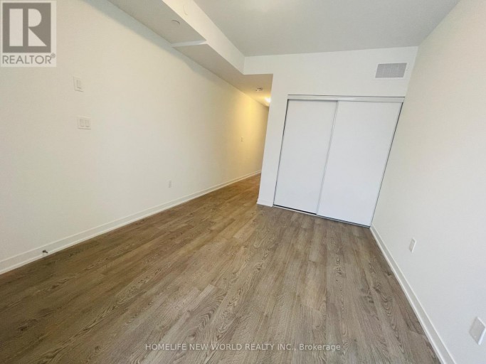 68 TURTLE ISLAND ROAD, Toronto (Englemount-Lawrence), Ontario, M6A0G2