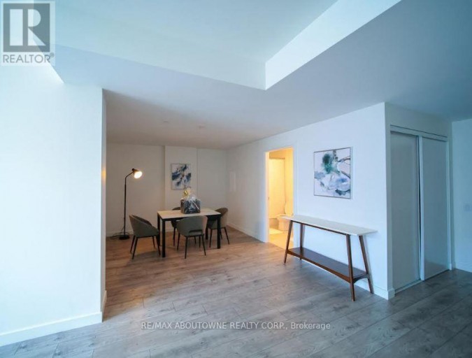 A0412 - 125 BRONTE ROAD, Oakville (BR Bronte), Ontario, L6L0H2