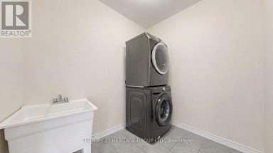 1491 HAWS CRESCENT Milton (CL Clarke) Ontario photo 28