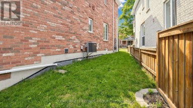 1491 HAWS CRESCENT Milton (CL Clarke) Ontario photo 33