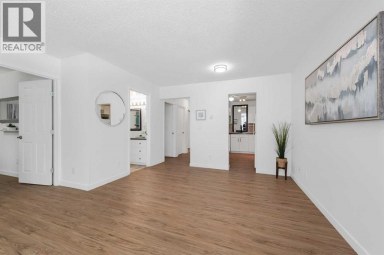 204, 1821 17A Street SW Calgary Alberta photo 6