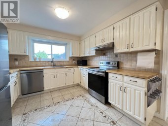 29 TILLPLAIN ROAD Toronto (Bathurst Manor) Ontario photo 16