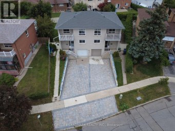 29 TILLPLAIN ROAD Toronto (Bathurst Manor) Ontario photo 3