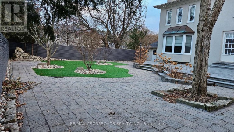 200 THE BRIDLE PATH, Toronto (Bridle Path-Sunnybrook-York Mills), Ontario, M3C2P5