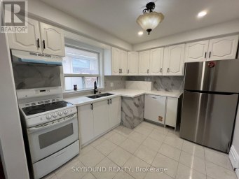 33 BRADSTOCK ROAD Toronto (Humbermede) Ontario photo 1