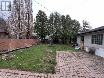 33 BRADSTOCK ROAD Toronto (Humbermede) Ontario photo 22