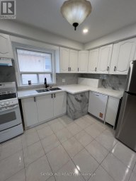33 BRADSTOCK ROAD Toronto (Humbermede) Ontario photo 9