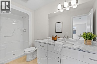 7129 PARSA STREET Niagara Falls (Brown) Ontario photo 14