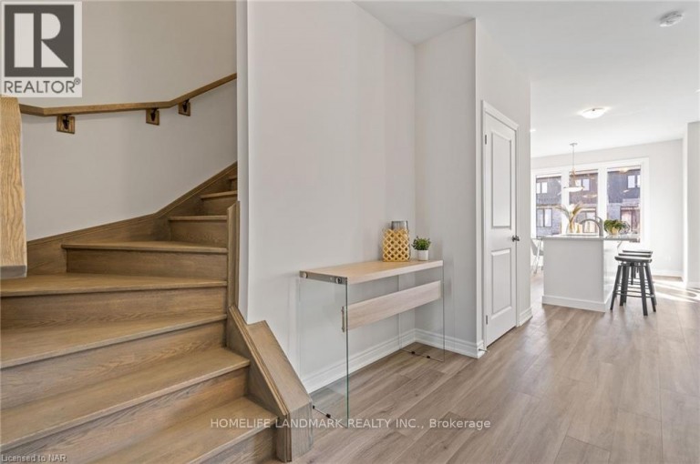 7129 PARSA STREET, Niagara Falls (Brown), Ontario, L2H3T2