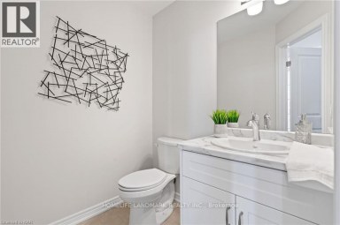 7129 PARSA STREET Niagara Falls (Brown) Ontario photo 3