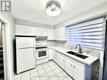 282 ROYWOOD DRIVE Toronto (Parkwoods-Donalda) Ontario photo 3
