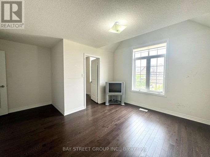 1003 GREEN STREET, Innisfil (Lefroy), Ontario, L0L1W0