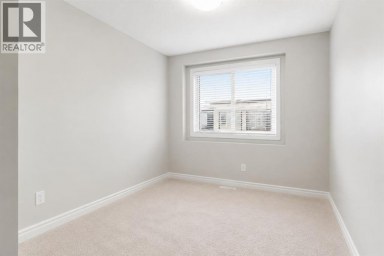 580 Savanna Boulevard Calgary Alberta photo 16