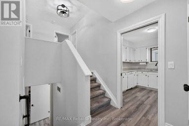 17 SUNCOAST DRIVE W Goderich (Goderich (Town)) Ontario photo 15