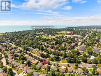 17 SUNCOAST DRIVE W Goderich (Goderich (Town)) Ontario photo 47