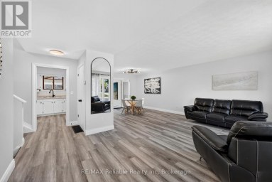 17 SUNCOAST DRIVE W Goderich (Goderich (Town)) Ontario photo 6