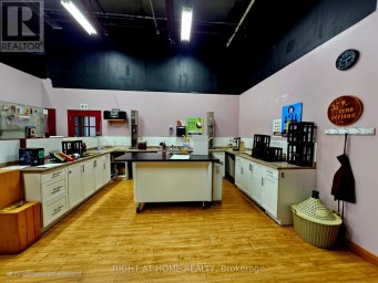 5 - 3220 DUFFERIN STREET Toronto (Yorkdale-Glen Park) Ontario photo 4