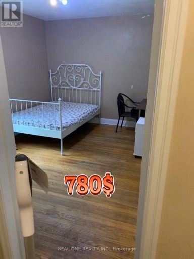35 BOWMAN (A) STREET, Hamilton (Ainslie Wood), Ontario, L8S2T4