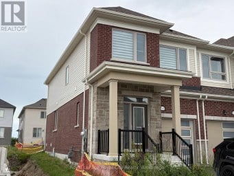 36 PREST WAY Centre Wellington (Fergus) Ontario photo 1