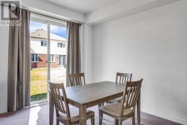 36 PREST WAY Centre Wellington (Fergus) Ontario photo 23