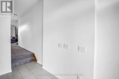 36 PREST WAY Centre Wellington (Fergus) Ontario photo 6