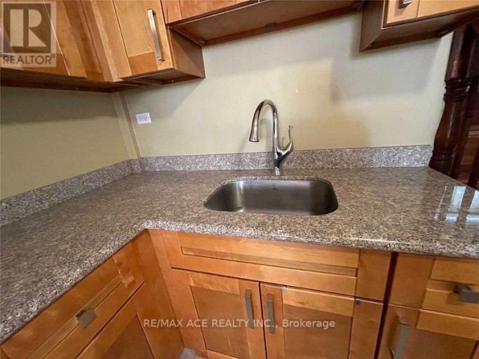LOWER - 40 CAVEHILL CRESCENT, Toronto (Wexford-Maryvale), Ontario, M1R4P9