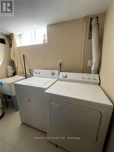 LOWER - 40 CAVEHILL CRESCENT, Toronto (Wexford-Maryvale), Ontario, M1R4P9