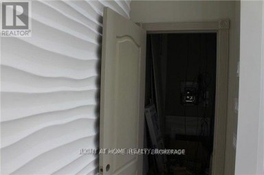369 - 7250 KEELE STREET Vaughan (Concord) Ontario photo 5