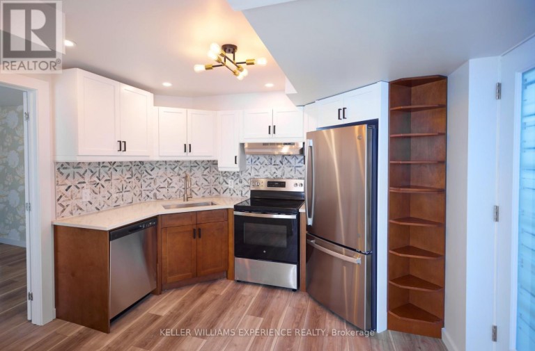 43 DUNNETT DRIVE, Barrie (Ardagh), Ontario, L4N0J7