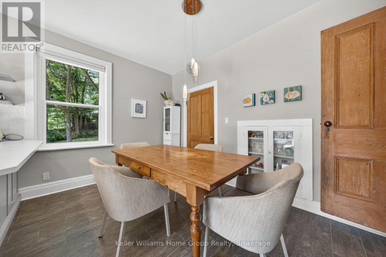 22 SOPHIA STREET, Centre Wellington (Elora/Salem), Ontario, N0B1S0