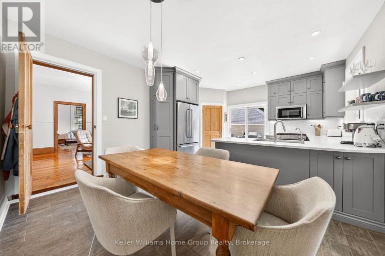 22 SOPHIA STREET, Centre Wellington (Elora/Salem), Ontario, N0B1S0