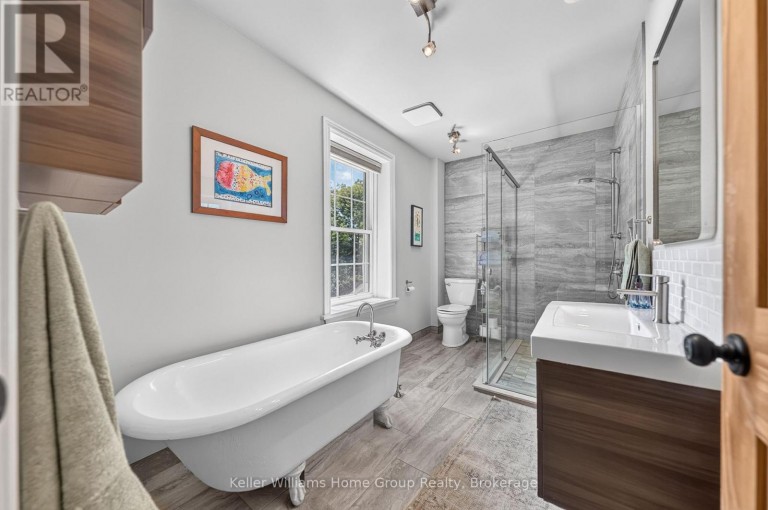 22 SOPHIA STREET, Centre Wellington (Elora/Salem), Ontario, N0B1S0