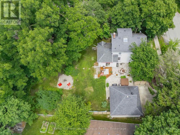 22 SOPHIA STREET, Centre Wellington (Elora/Salem), Ontario, N0B1S0