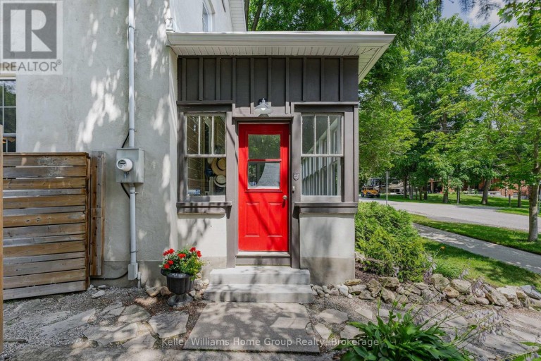 22 SOPHIA STREET, Centre Wellington (Elora/Salem), Ontario, N0B1S0
