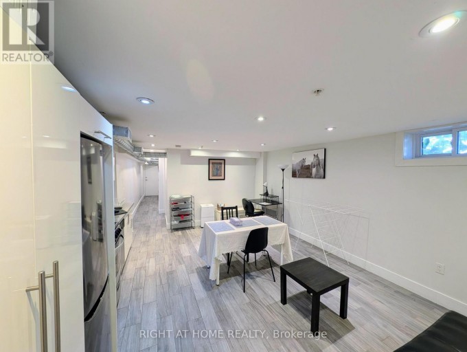 5 - 189 SHERIDAN AVENUE, Toronto (Dufferin Grove), Ontario, M6H3M5