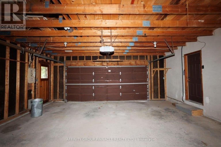 183 LOUISA STREET, Kawartha Lakes (Fenelon Falls), Ontario, K0M1N0