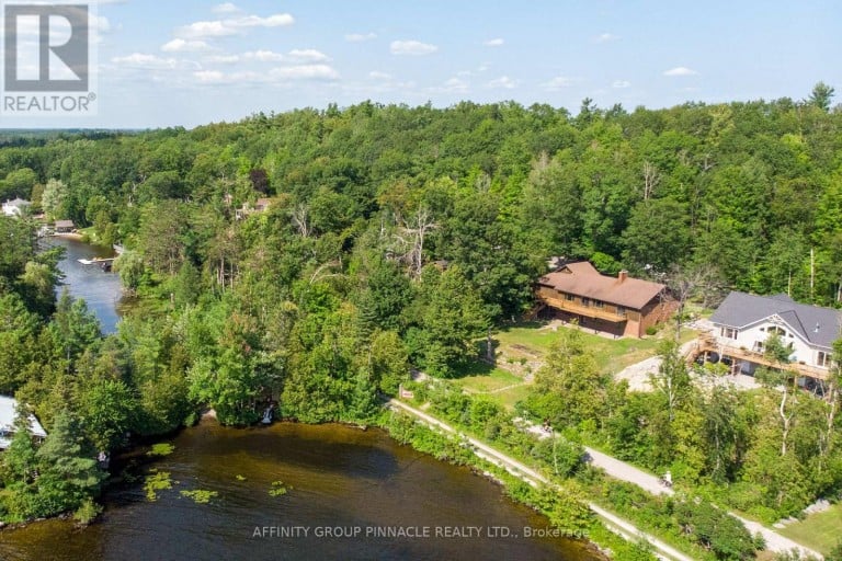 183 LOUISA STREET, Kawartha Lakes (Fenelon Falls), Ontario, K0M1N0